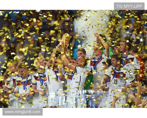 德国足球国家队的传奇球星盘点及他们的辉煌成就分析